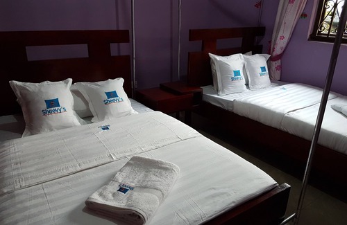 Fort Portal Casa | Sheevy's Bed N Breakfast