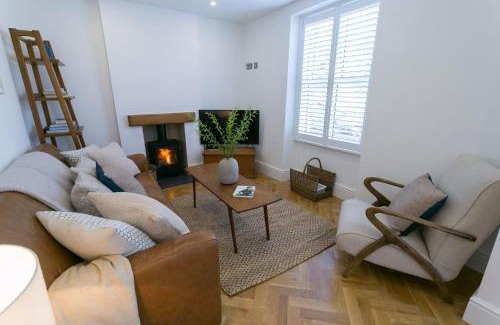 Menai Bridge Casa | Shell Cottage