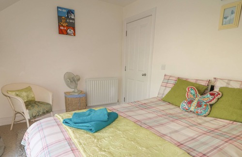 Coleraine Casa | SHELL HILL MEWS, pet friendly in Coleraine