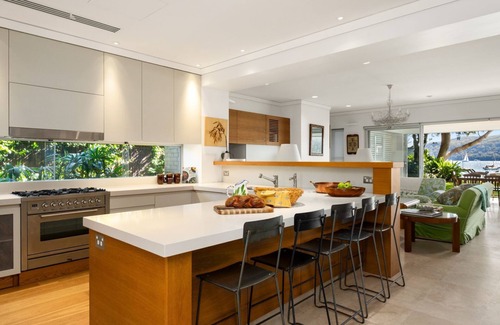 Palm Beach Casa | Shell House On Iluka by Palm Beach Holiday Rentals