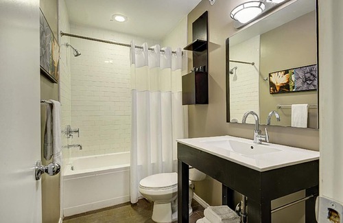 Koreatown Hotel | Shelter Hotel Los Angeles