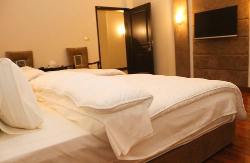 Mingora Hotel | Shelton's Rezidor Swat