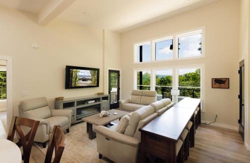 Stanardsville Casa | Shenandoah Luxury Mountain Stay in Stanardsville