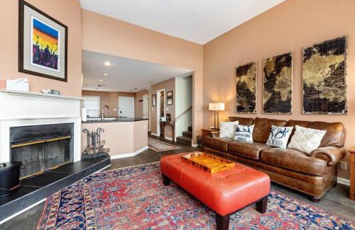 Nellysford Casa | Shenandoah Ridge 11 with Wintergreen Advantage