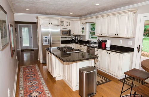 Elkton Casa | Shenandoah Vacation Home on the River