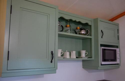 Enniskillen Casa | Shepherd Hut Enniskillen Blossom, Fermanagh