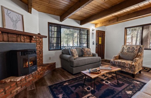 Woodlands Casa | Shepherd's Cabin - Gambrel cabin, spacious while still being cozy and inviting!