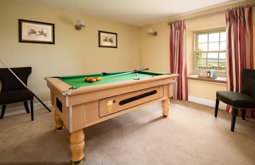 Corbridge Cabaña | Shepherd's House - a fabulous four-bedroom farmhouse and courtyard conversion