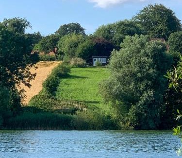 Vester Skerninge Casa | Shepherd's Hut With Lake View In Ollerup