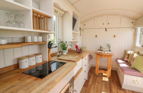 Rhayader Casa | Shepherd's View