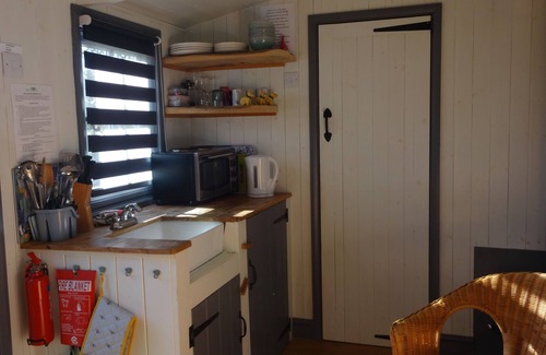 Wigton Cabaña | Shepherds hut with hot tub and onsite bistro and gym close to Hadrian's Wall and beach.