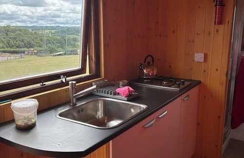 Paulton Cabina | Shepherds hut Near Bath