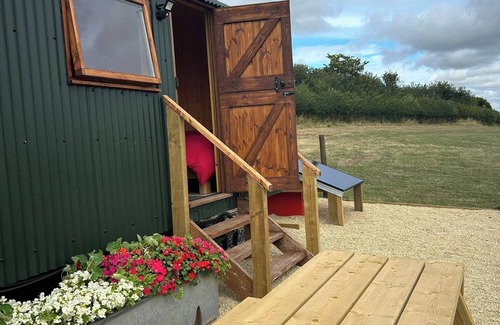 Paulton Cabina | Shepherds hut Near Bath
