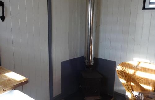 Wigton Casa | Shepherds Hut, Ryans Retreat, Bowness-on-Solway