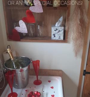 Malltraeth Casa | Shepherds Hut with hot tub on Anglesey North Wales