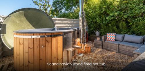 New Forest District Apartamento | Shepherds Hut with Scandinavian Hot Tub and hydromassager