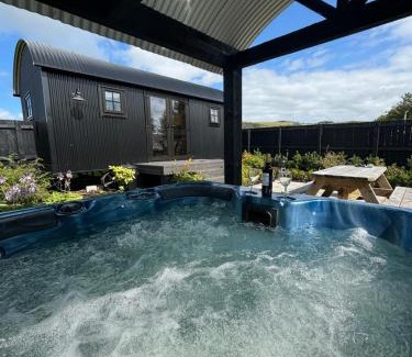 Coleraine Cabina | Shepherds Huts at Ballyness Farm