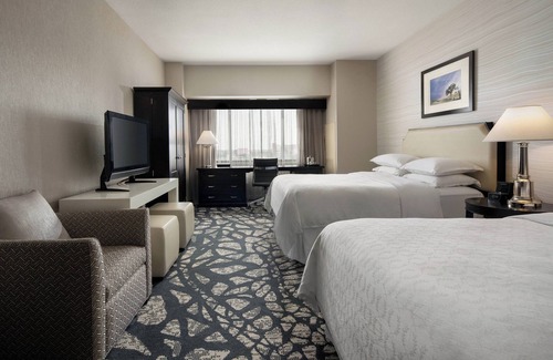 Anaheim Resort Hotel | Sheraton Garden Grove-Anaheim South Hotel