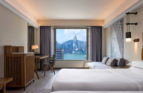 Tsim Sha Tsui Hotel | Sheraton Hong Kong Hotel & Towers