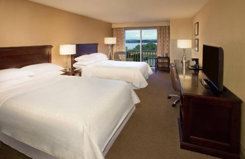 Louisville Hotel | Sheraton Louisville Riverside Hotel