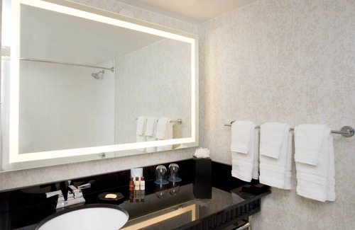 Seybold Hotel | Sheraton Miami Airport Hotel & Executive Meeting Center