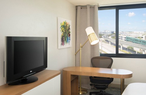 Seybold Hotel | Sheraton Miami Airport Hotel & Executive Meeting Center