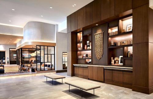 Downtown Phoenix Hotel | Sheraton Phoenix Downtown