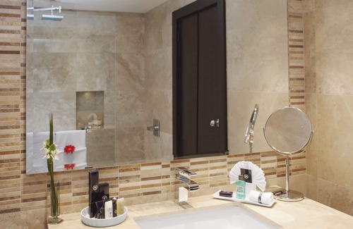 La Carolina Hotel | Sheraton Quito Hotel