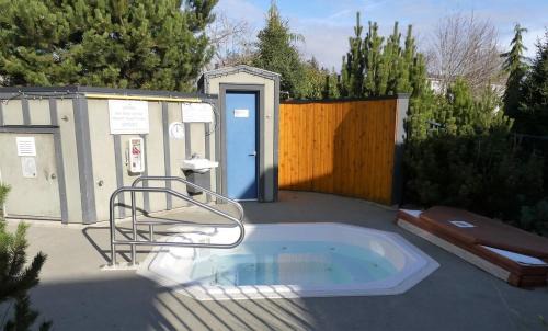 Sooke Casa | Sheringham Townhouse - Sooke