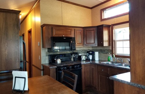 Sherkston Complejo | Sherkston Shores Resort, quiet street, close to Funplex. Golf Cart incl
