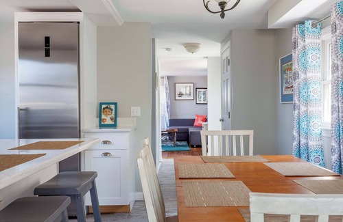 Block Island Casa | Sherman Cottage on the Beach