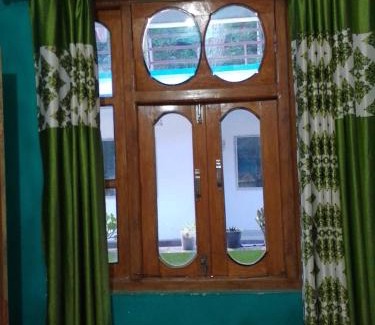 Darjeeling Casa | Sherpa Homestay- Sittong 2 by Sai Nest Homestays & Hotels