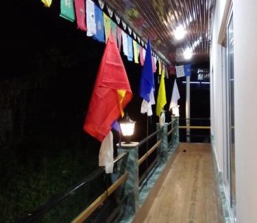 Karsiyang Casa | Sherpa's Homestay