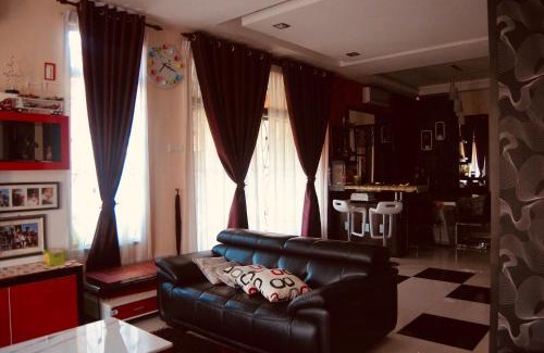 Pasir Gudang Casa | Sherry Luxury Homestay