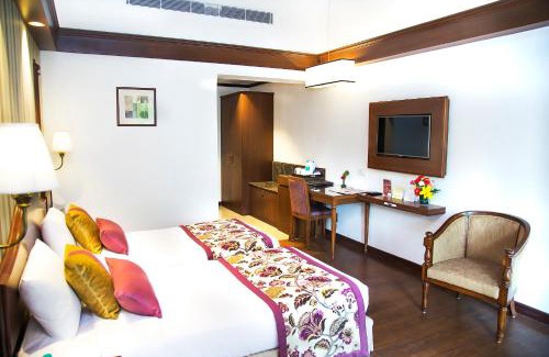 Nainital Complejo | Shervani Hilltop Resort