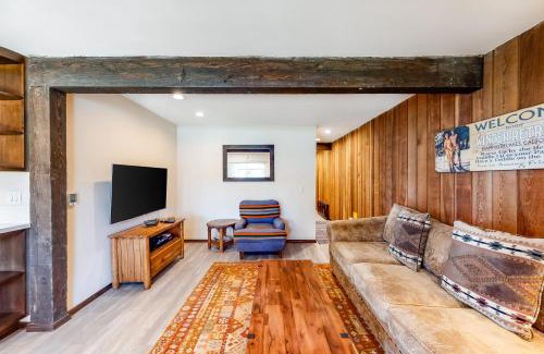 Mammoth Lakes Apartamento | Sherwin Villas B13