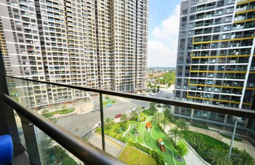 District 9 Apartamento | Shi House- 1BR BS12 Modern Stay &Vinhomes G Park