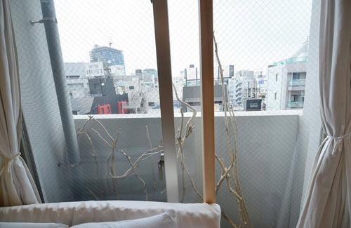 Dogenzaka Apartamento | Shibuya station 5min. QCQC studio-Yellow