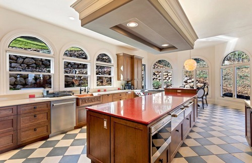 Broadmoor Casa | Shimmering Pines Estate - Large House with Indoor Pool