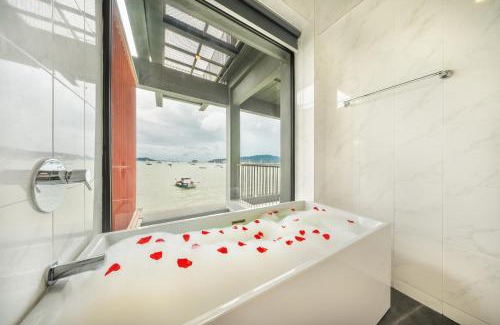 Chalong Hotel | SHIN Arch39 Phuket Beach Front - SHA Plus