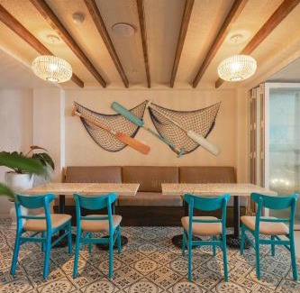 Thang Tam Hotel | Shin Sam Boutique Hotel