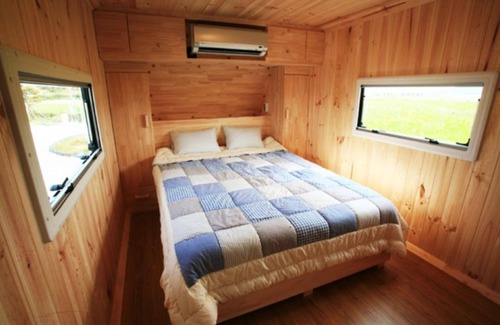 Jeungdo Casa | Sinan Salt Village Healing Camp Caravan