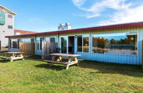 Ocean Shores Casa | Shine On Condo