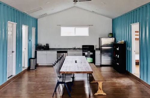 Moab South Valley Cabina | Shipping Container Home || Sleeps 18!