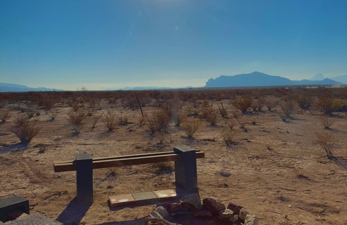 Alpine Alquiler De RV | Shipping Container in Terlingua, TX