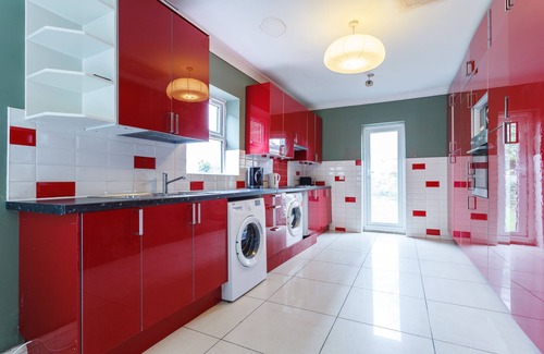 Southampton Casa | Shirley House Self Catering Guest House, 5 min Drive to Cruise Ship Terminals and City Centre