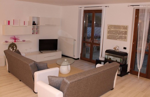 Sarnico Casa | Shiva Home home en el lago Iseo