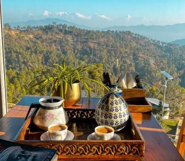 Almora Complejo | Shivoham Himalayan Resort