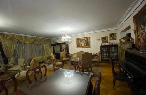 Al-'Amriyah Chalet De Esquí | شاليه روتانا