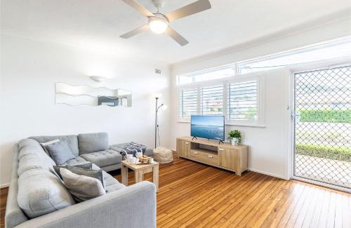 Shoal Bay Apartamento | Shoalz Renovated Cottage and Boat Parking